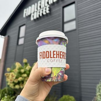Fiddleheads Coffee - 12 oz latte - Coffee & Tea Near Me - Wauwatosa, Wisconsin