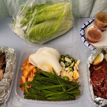 Tang Jip - The bossam was delicious and the pig's feet  makguksu combo was also delicious. Additionally, they kindly listened to my requirements. - Korean Near Me - Concord, California