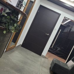B1 Dental Studio - Waiting area