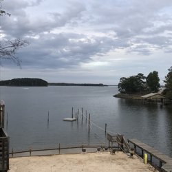 Chesnut Bay Resort