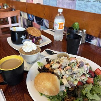 The Salty Chef’s - Maple Mustard Chicken Salad, coffee, seasonal baked apple/autumn squash crumble,  bbq sandwich,  smoked brown butter yam soup - American Near Me - Buffalo, New York
