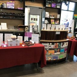 Essential Oils Shop - Interior Market located in the heart of Winter Garden at the Plant Street Market Crooked Can Brewery. Meet our friendly well-educated staff!