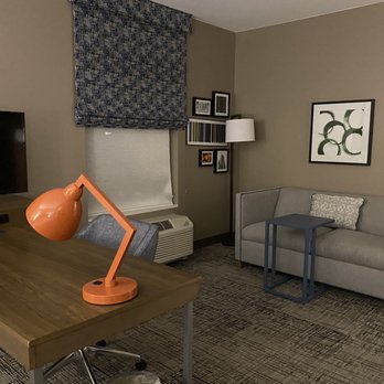 Hampton Inn & Suites St. George SunRiver - King Room Suite - Hotels Near Me - St George, Utah