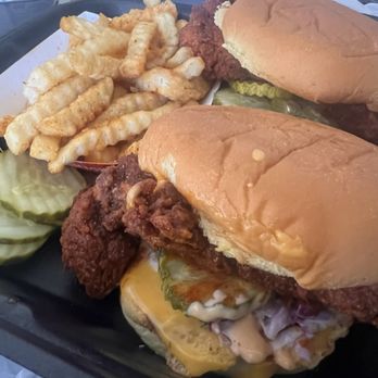 DAVE’S HOT CHICKEN - Updated February 2025 - 143 Photos & 134 Reviews ...