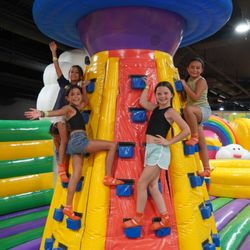 FUNBOX - Sacramento