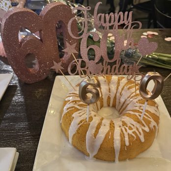 Georgia's Restaurant - Lemon Cake!!! - Soul Food Near Me - Long Beach, California