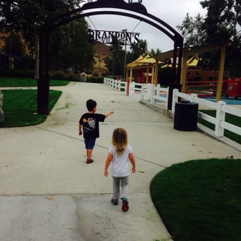 Gates Park - Parks Near Me - Calabasas, California