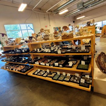 Mama's Minerals - Jewelry Near Me - Albuquerque, New Mexico