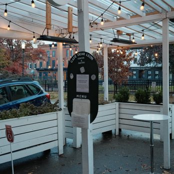 Café Dear Leon - outside seating - Cafes Near Me - Baltimore, Maryland