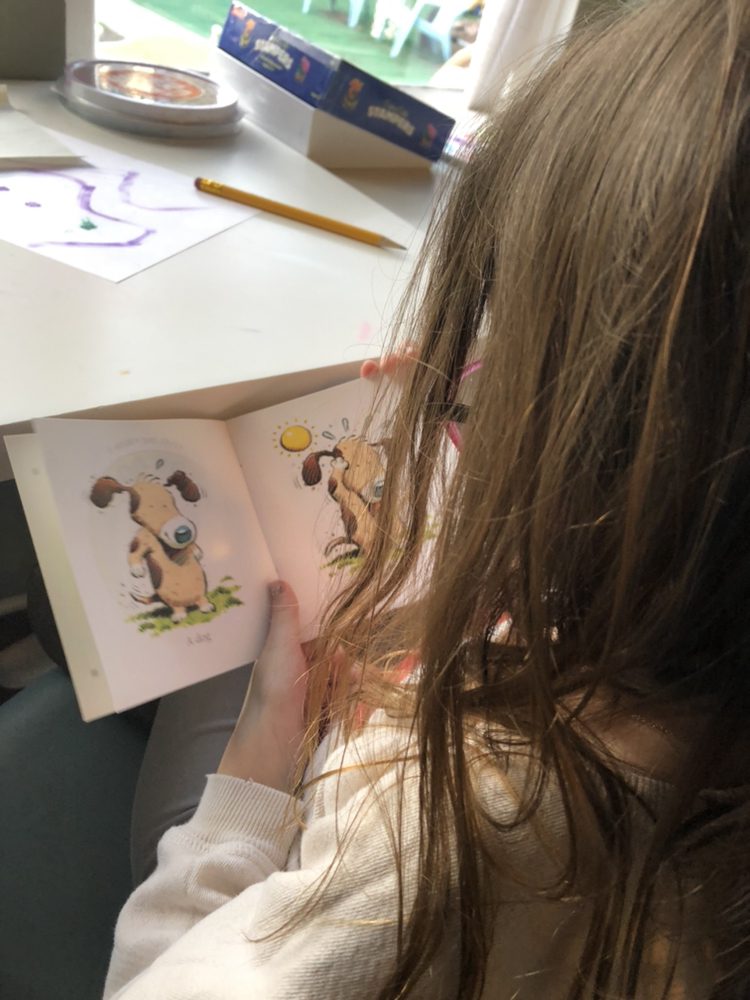 Lizzy's Schoolhouse & Tutoring Logo