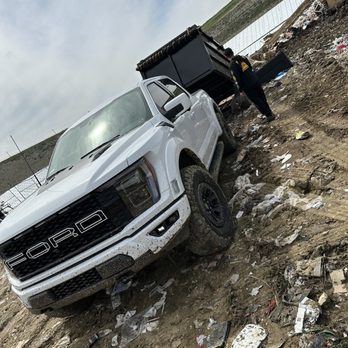 Quarts View Hauling - Junk Removal & Hauling Near Me Quarts View Hauling - Junk Removal & Hauling Near Me
