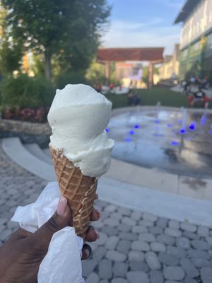 Honeysuckle Gelato Trilith by null