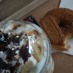 Milk Shop - Milkshake banane dulce et donut speculoos