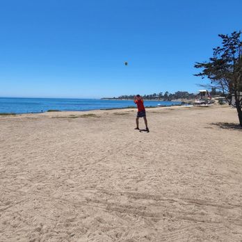 Goleta Beach Park - Parks Near Me - Goleta, California