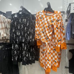 Old Navy Outlet - Halloween already (7.24.24)