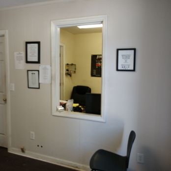 Dupont Auto Repair - Office and reception - Auto Repair Near Me - Charleston, South Carolina Dupont Auto Repair - Office and reception - Auto Repair Near Me - Charleston, South Carolina