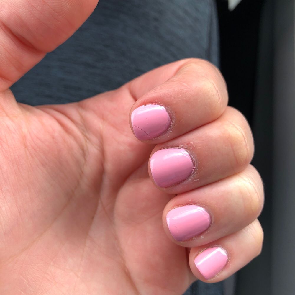 Apple Nails - Nail Salons Near Me - Lexington, Kentucky