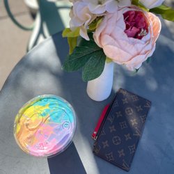 Sweet Dees Bakeshop - Pride latte