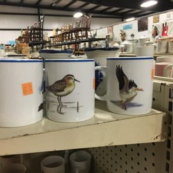 New Beginnings Resale - Bird mugs