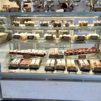 Maxie B's - Sea of Cupcakes - Bakeries Near Me - Greensboro, North Carolina Maxie B's - Sea of Cupcakes - Bakeries Near Me - Greensboro, North Carolina