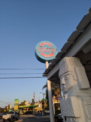 Gogo’s Tacos by null