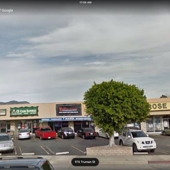 Shoe Hut - San Fernando Plaza - Shoe Stores Near Me - San Fernando, California Shoe Hut - San Fernando Plaza - Shoe Stores Near Me - San Fernando, California