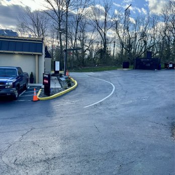 Giovanni’s 724 Italian Express - Drive thru - Pizza Near Me - Pottstown, Pennsylvania