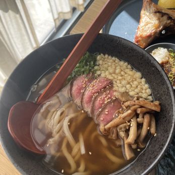 Kisser - Beef tataki udon - Japanese Near Me - Nashville, Tennessee Kisser - Beef tataki udon - Japanese Near Me - Nashville, Tennessee
