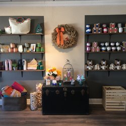 Aerie Lane Largo - Retail Selections