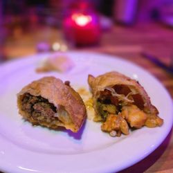 Tainos L.A. - Beef empenada & shrimp empenada