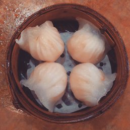 蝦餃 shrimp dumplings were super on point. Skin was not too thick, easy to tear. Shrimp was quite springy and portions were great.