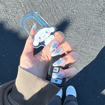Timi Nails Studio - butterfly ombré - Nail Salons Near Me - Westminster, California