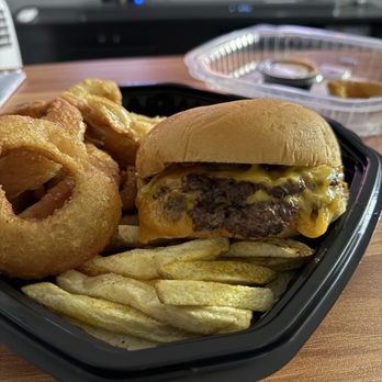 Smash My Meat A Burger - Burgers Near Me - Los Angeles, California