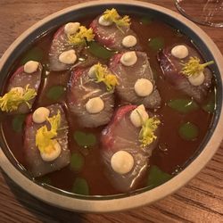 Daróg Wine Bar - Kingfish crudo