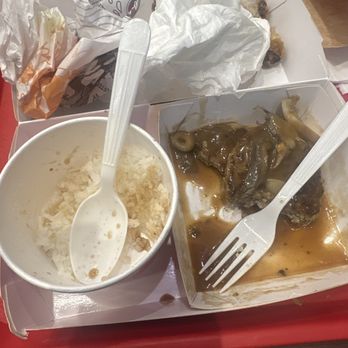 Jollibee - Can't finish this - Chicken Shop Near Me - Artesia, California Jollibee - Can't finish this - Chicken Shop Near Me - Artesia, California