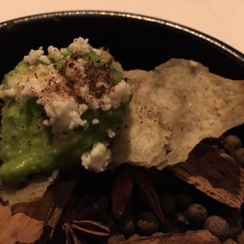 Topolobampo - Tostada chip, guacamole, ramps, queso fresco - Mexican Near Me - Chicago, Illinois Topolobampo - Tostada chip, guacamole, ramps, queso fresco - Mexican Near Me - Chicago, Illinois