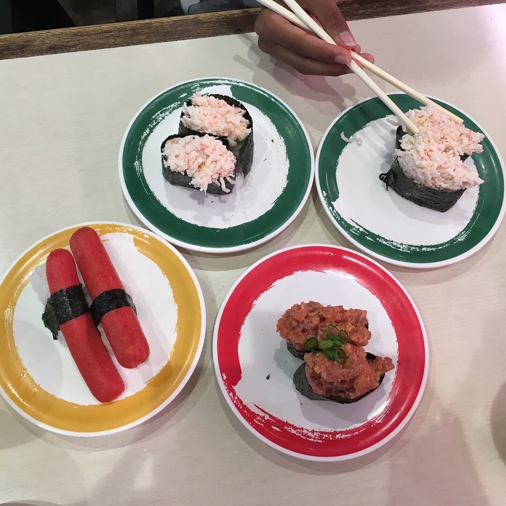 Genki Sushi - The table - Sushi Bars Near Me - Honolulu, Hawaii Genki Sushi - The table - Sushi Bars Near Me - Honolulu, Hawaii