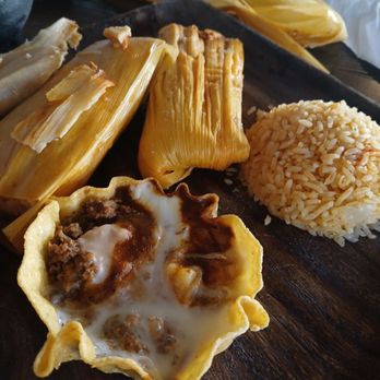 La Hacienda - Tamale dinner. - Mexican Near Me - Atlanta, Georgia La Hacienda - Tamale dinner. - Mexican Near Me - Atlanta, Georgia
