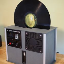 Record Genie - Audio Desk (German) ultrasonic record cleaning machine.