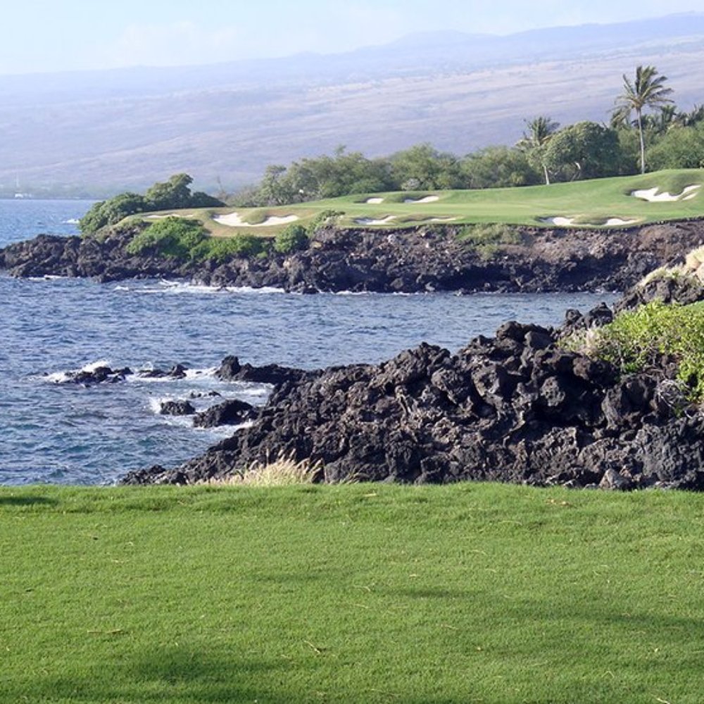 Number 3 Restaurant - The Number 3 restaurant's namesake: the actual 3rd hole at the Mauna Kea Beach Golf Course - New American Near Me - Kohala Coast, Hawaii