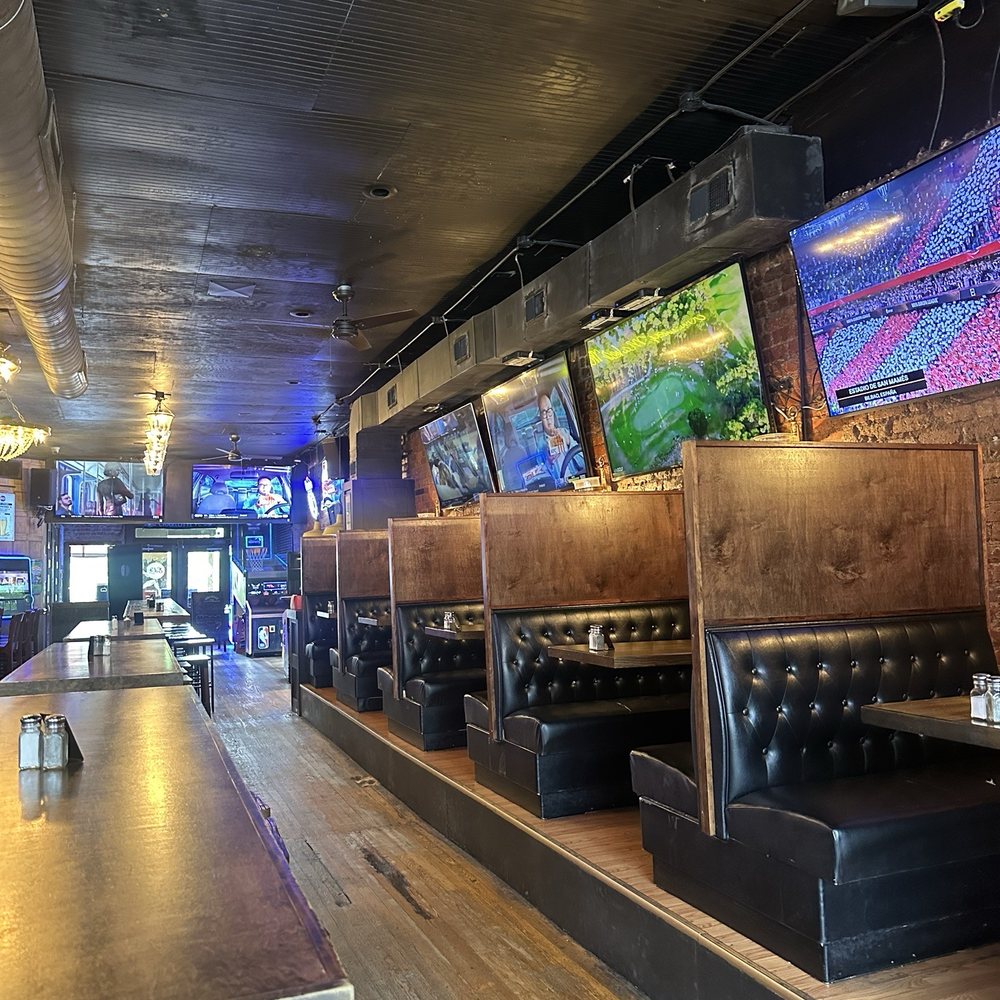 Ed's Tavern - American Near Me - Charlotte, North Carolina Ed's Tavern - American Near Me - Charlotte, North Carolina