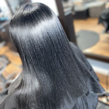 Salon Vibez - Silk press by @heavenlyhairbyme - Hair Salons Near Me - Fairburn, Georgia Salon Vibez - Silk press by @heavenlyhairbyme - Hair Salons Near Me - Fairburn, Georgia