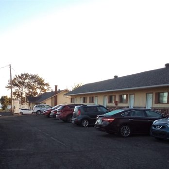 Motel - 31 août 2020 à 6h25 - Hotels Near Me - Carleton-sur-Mer, Quebec