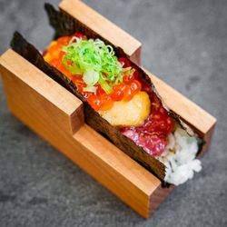 The Bar - Hand Rolls by Seabutter