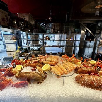 Le Grand Café des Capucines - French Near Me - Paris, 75
