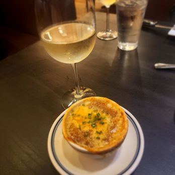 Pittsburgh Blue Steakhouses - French onion soup - Steakhouses Near Me - Edina, Minnesota Pittsburgh Blue Steakhouses - French onion soup - Steakhouses Near Me - Edina, Minnesota