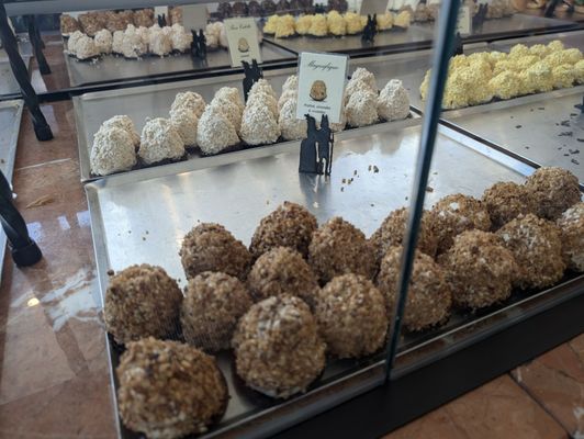 Aux Merveilleux de Fred by null