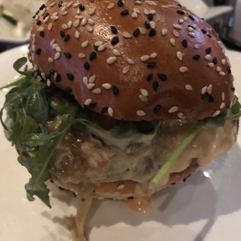 Gordon Ramsay Burger Las Vegas - Blue Cheese burger - Burgers Near Me - Las Vegas, Nevada Gordon Ramsay Burger Las Vegas - Blue Cheese burger - Burgers Near Me - Las Vegas, Nevada