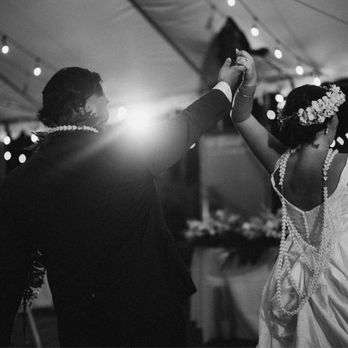 Ginger Bloom Collection - We want you to have the best day EVER - and we'll be behind the scenes making sure it all goes smoothly! - Wedding Planning Near Me Ginger Bloom Collection - We want you to have the best day EVER - and we'll be behind the scenes making sure it all goes smoothly! - Wedding Planning Near Me