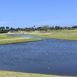 Hollywood Beach Golf Resort